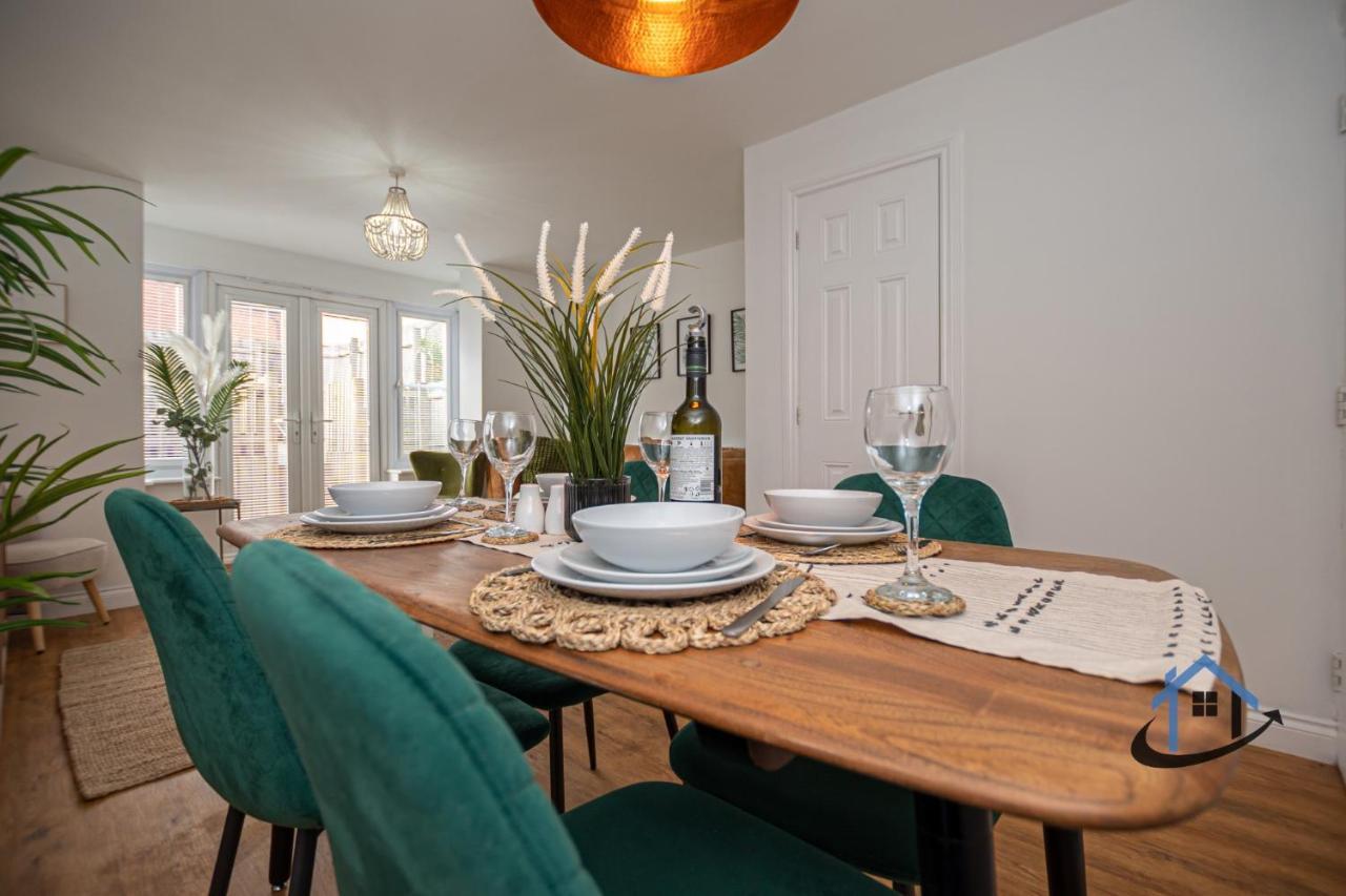Ironside House, Thrapston King Or Twin Beds, Free Parking, Workspace, Corporates, Sleeps 8 Экстерьер фото