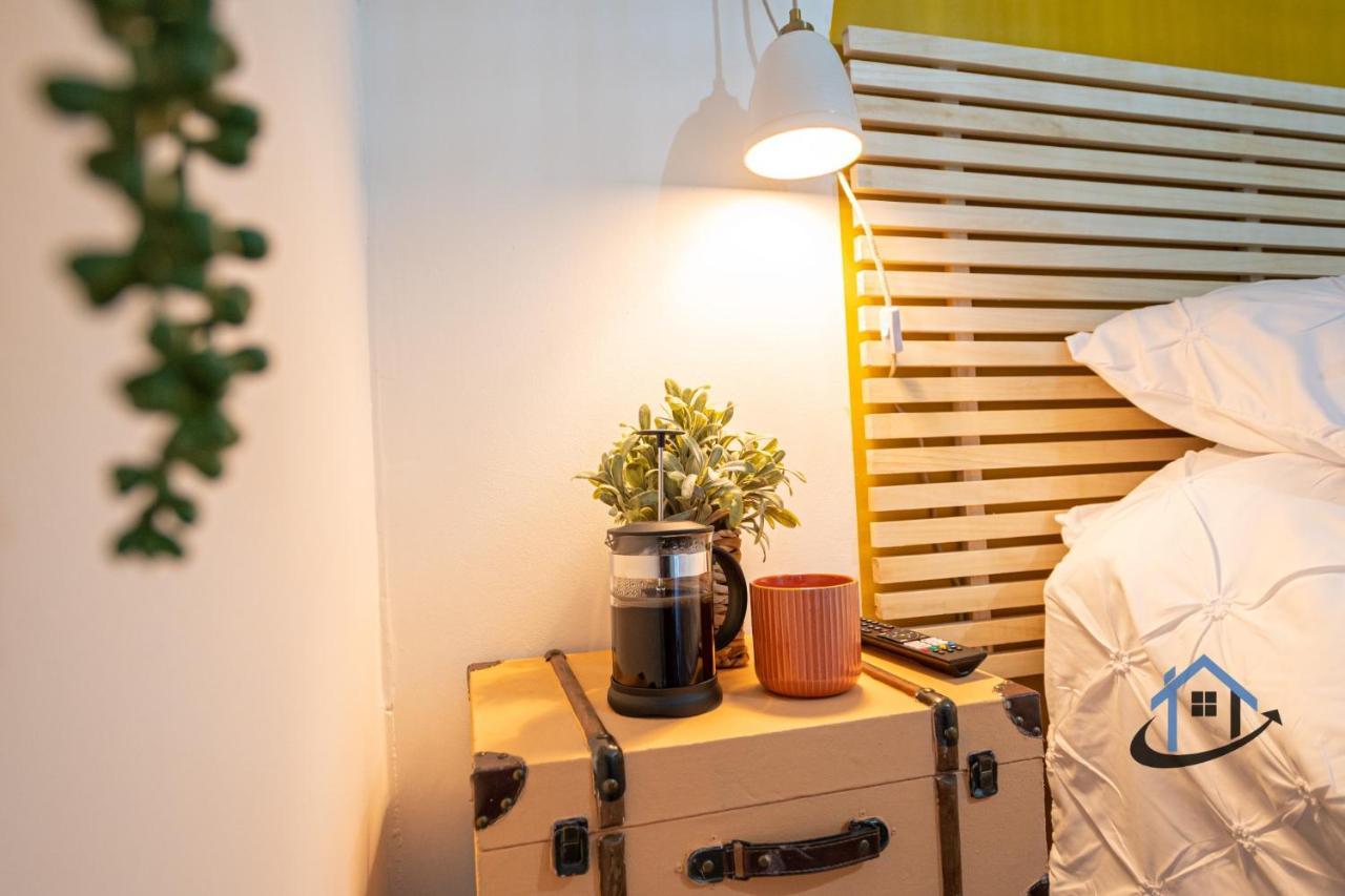 Ironside House, Thrapston King Or Twin Beds, Free Parking, Workspace, Corporates, Sleeps 8 Экстерьер фото