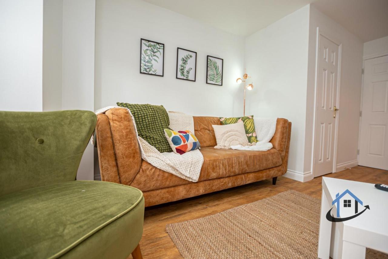 Ironside House, Thrapston King Or Twin Beds, Free Parking, Workspace, Corporates, Sleeps 8 Экстерьер фото