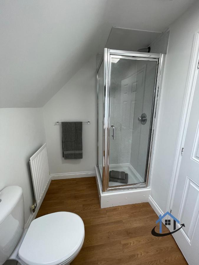 Ironside House, Thrapston King Or Twin Beds, Free Parking, Workspace, Corporates, Sleeps 8 Экстерьер фото